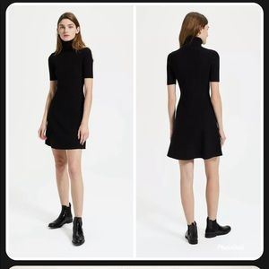 Mint condition THEORY  black turtleneck dress, small